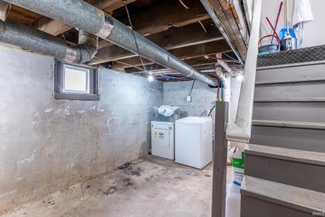 929 E Berry Street Fort Wayne IN 46803