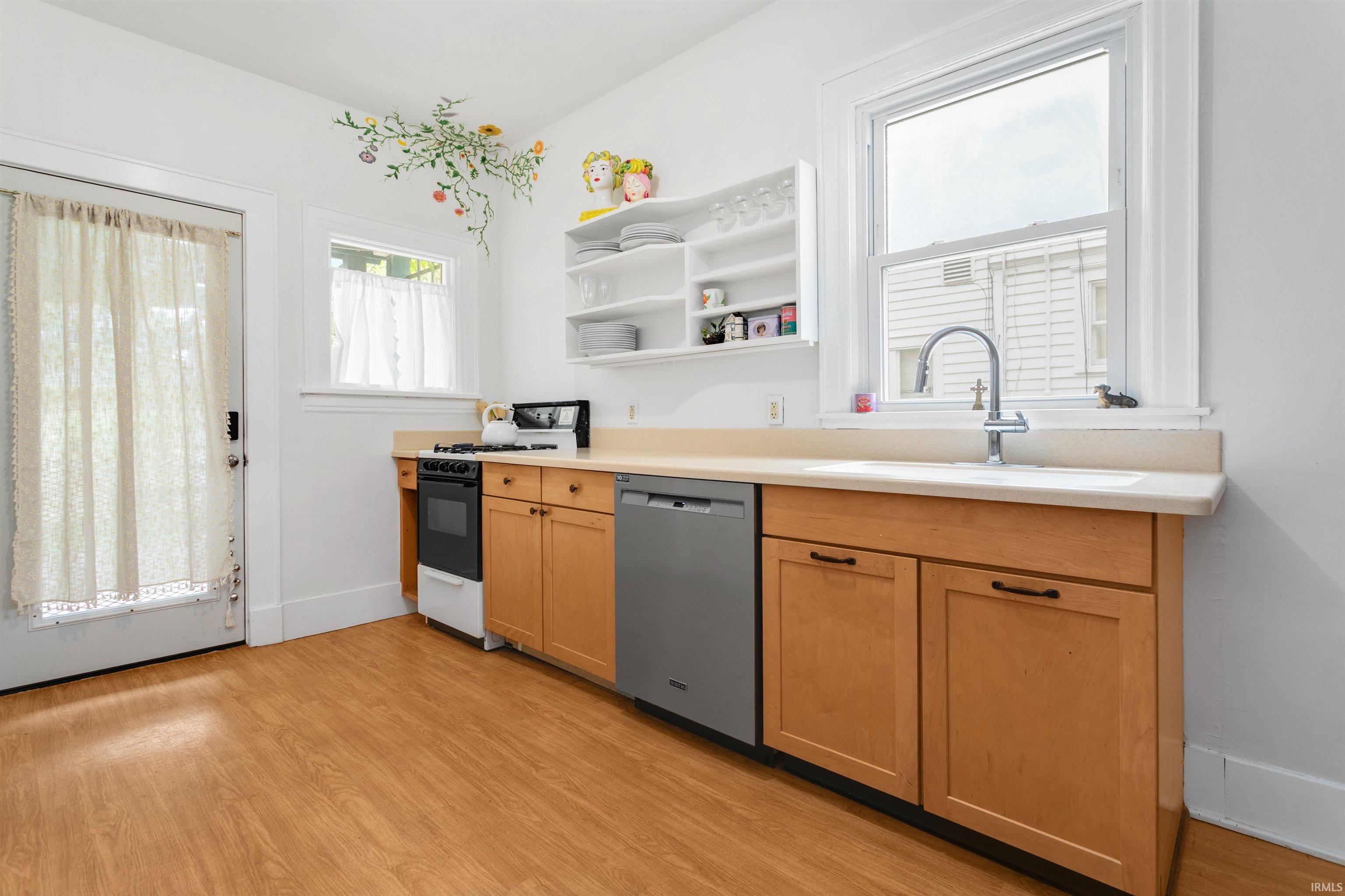 208 E Navarre Street South Bend IN 46601