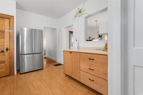 208 E Navarre Street South Bend IN 46601
