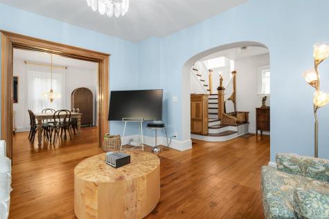 208 E Navarre Street South Bend IN 46601