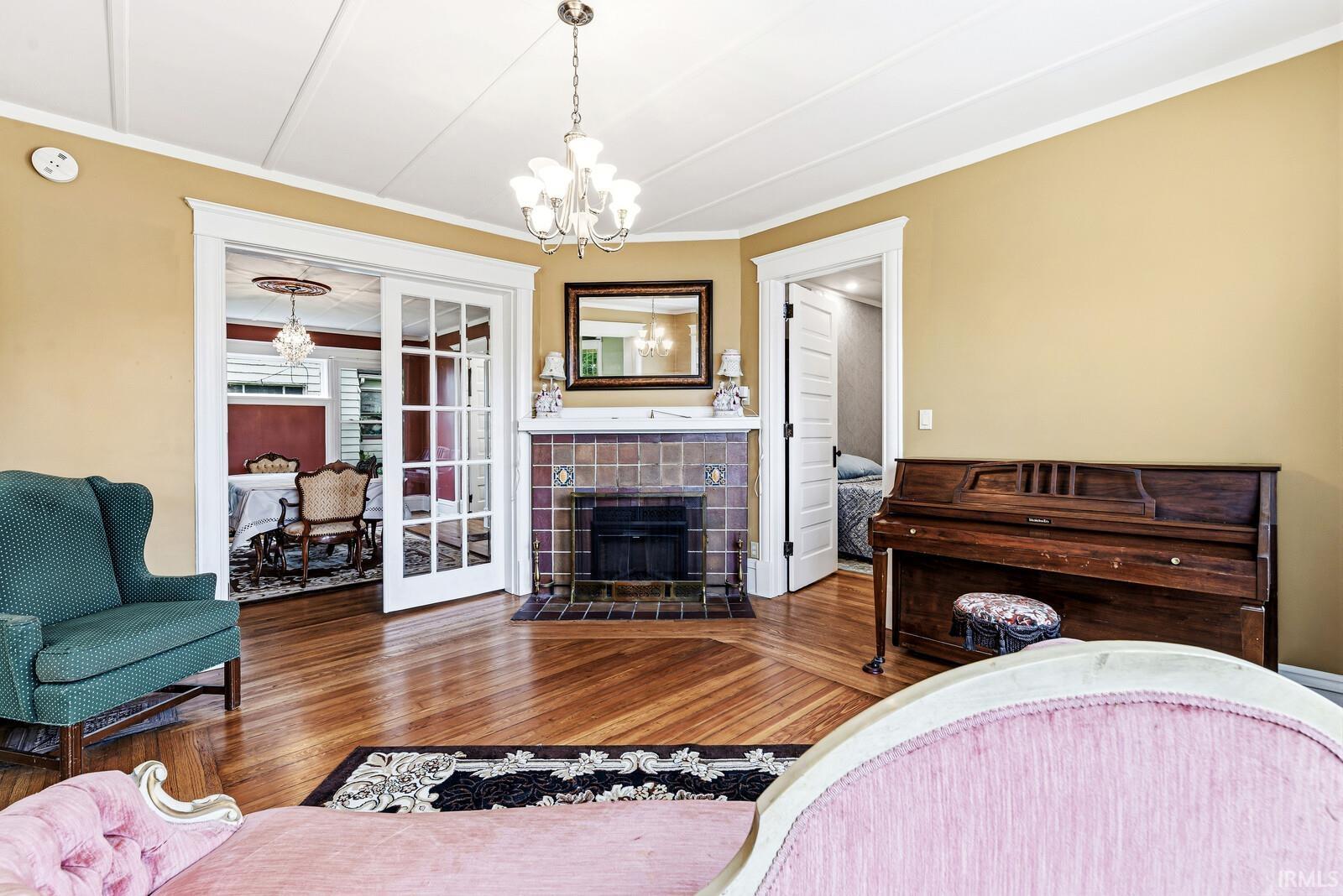 518 E Lincoln Way Mishawaka IN 46544