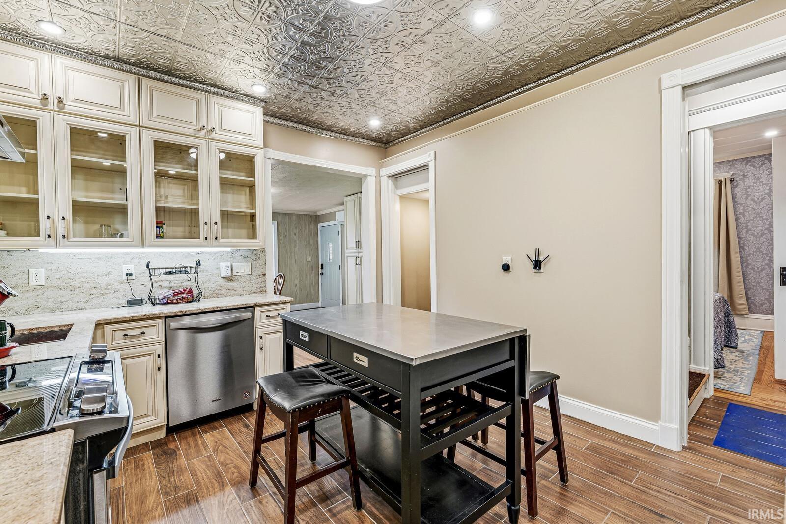 518 E Lincoln Way Mishawaka IN 46544