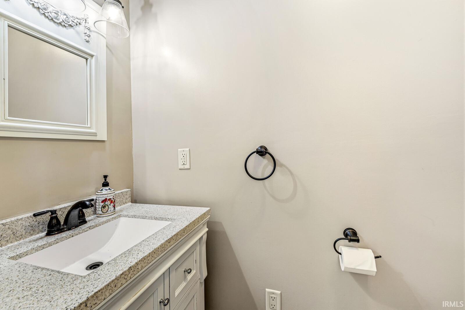 518 E Lincoln Way Mishawaka IN 46544