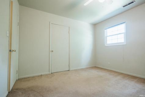 4331 Stratford Road Evansville IN 47710