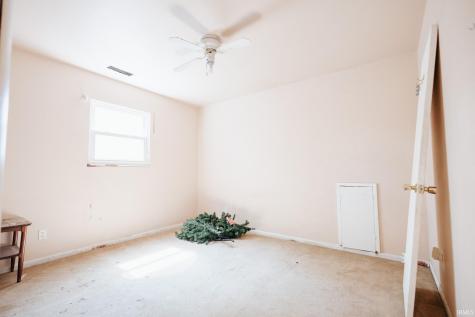 4331 Stratford Road Evansville IN 47710