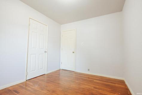 4331 Stratford Road Evansville IN 47710