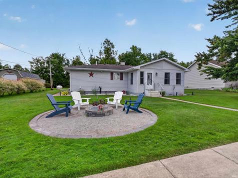 122 E Sunny Acres Drive Rome City IN 46784