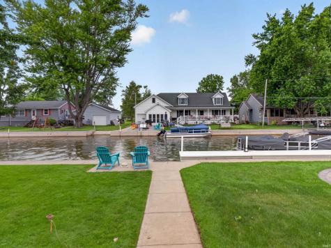 122 E Sunny Acres Drive Rome City IN 46784
