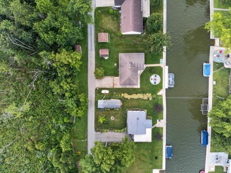 122 E Sunny Acres Drive Rome City IN 46784