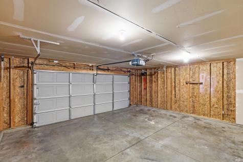 12102 Shearwater Run Fort Wayne IN 46845
