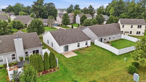 12102 Shearwater Run Fort Wayne IN 46845
