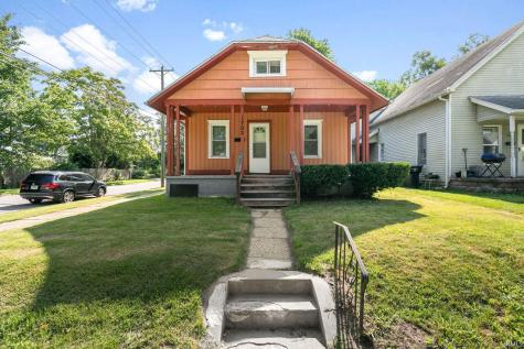 1702 S Taylor Street South Bend IN 46613