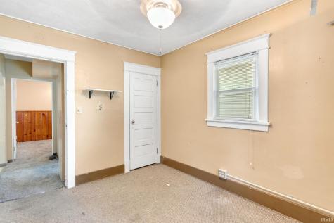 1702 S Taylor Street South Bend IN 46613