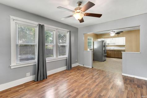 1702 S Taylor Street South Bend IN 46613