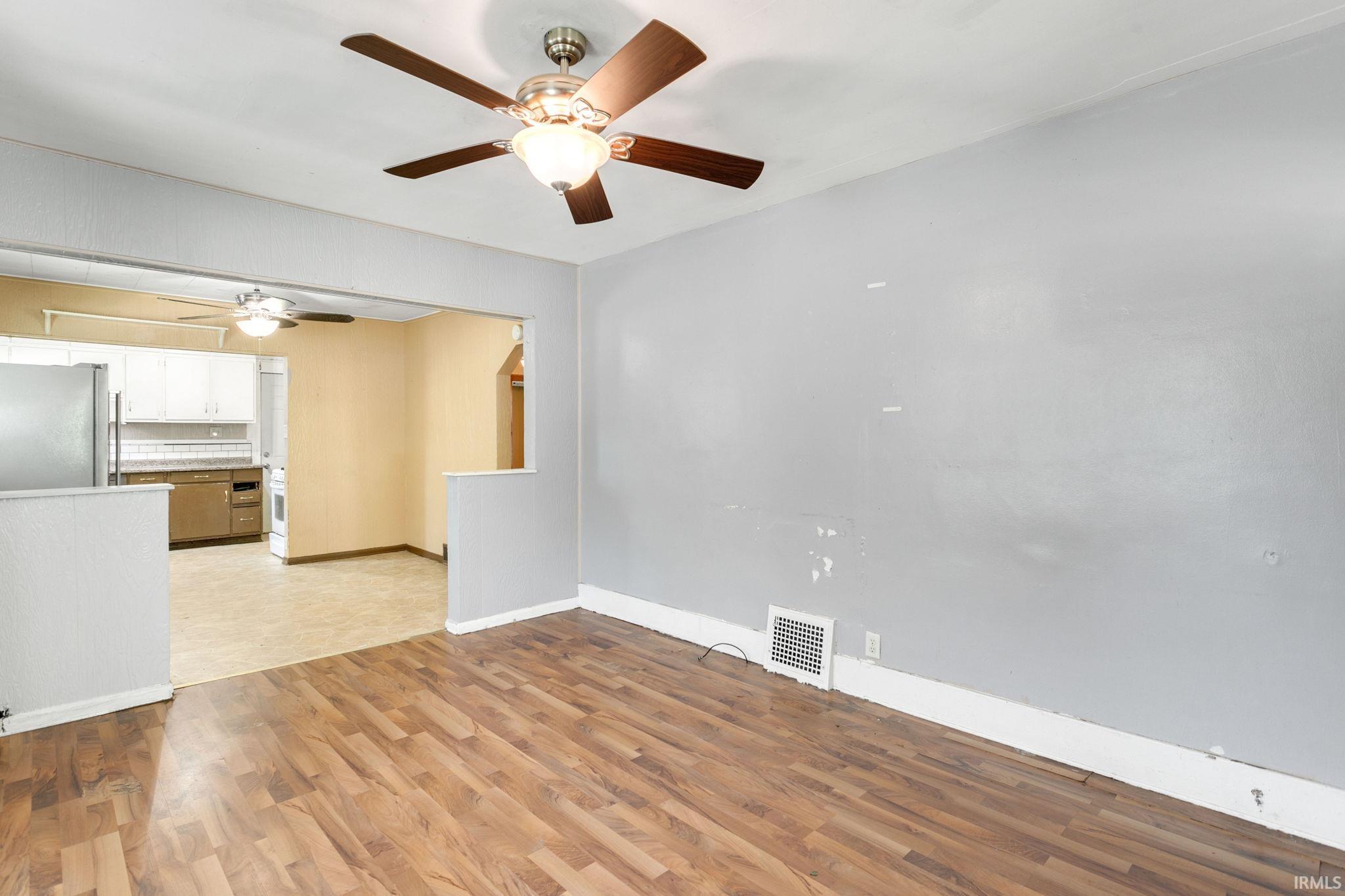 1702 S Taylor Street South Bend IN 46613