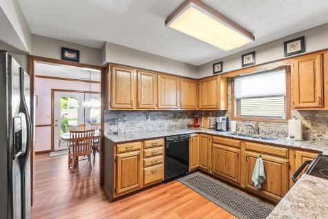 808 Yellow Lake Drive Fort Wayne IN 46804