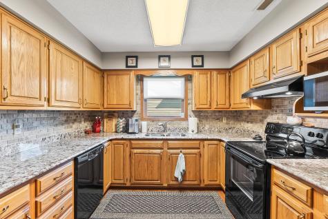 808 Yellow Lake Drive Fort Wayne IN 46804