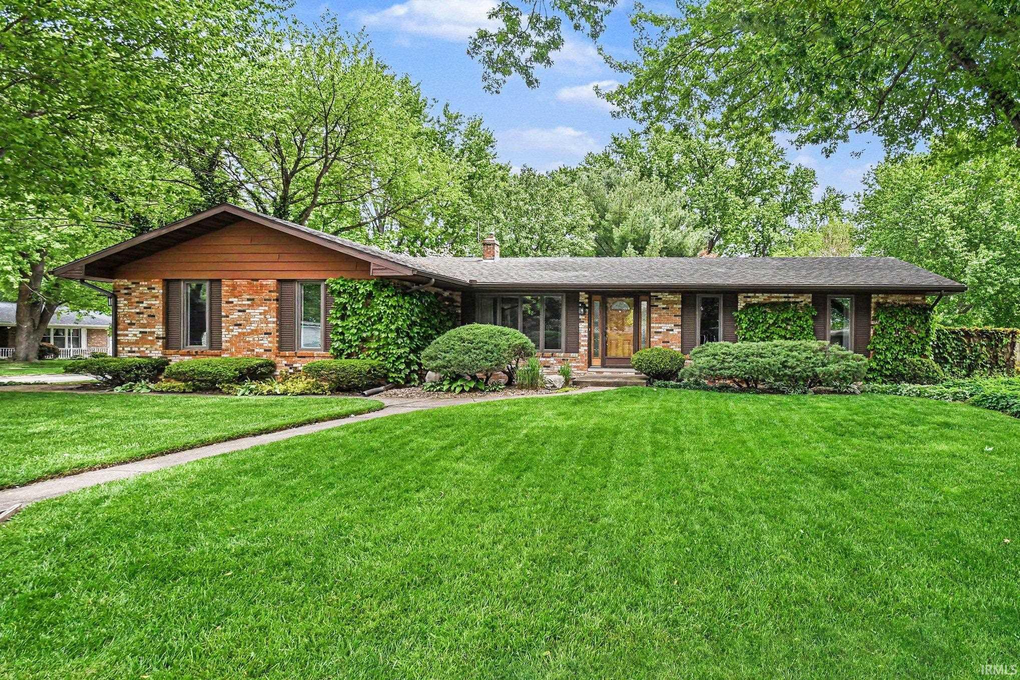 702 Lexington Drive Goshen IN 46526