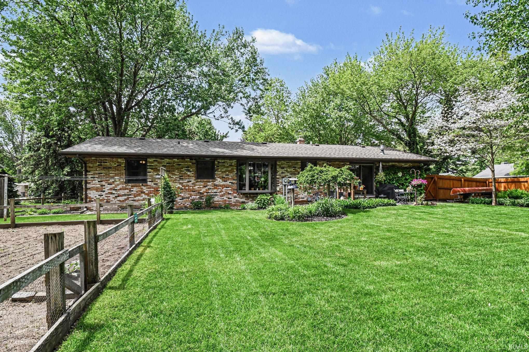 702 Lexington Drive Goshen IN 46526