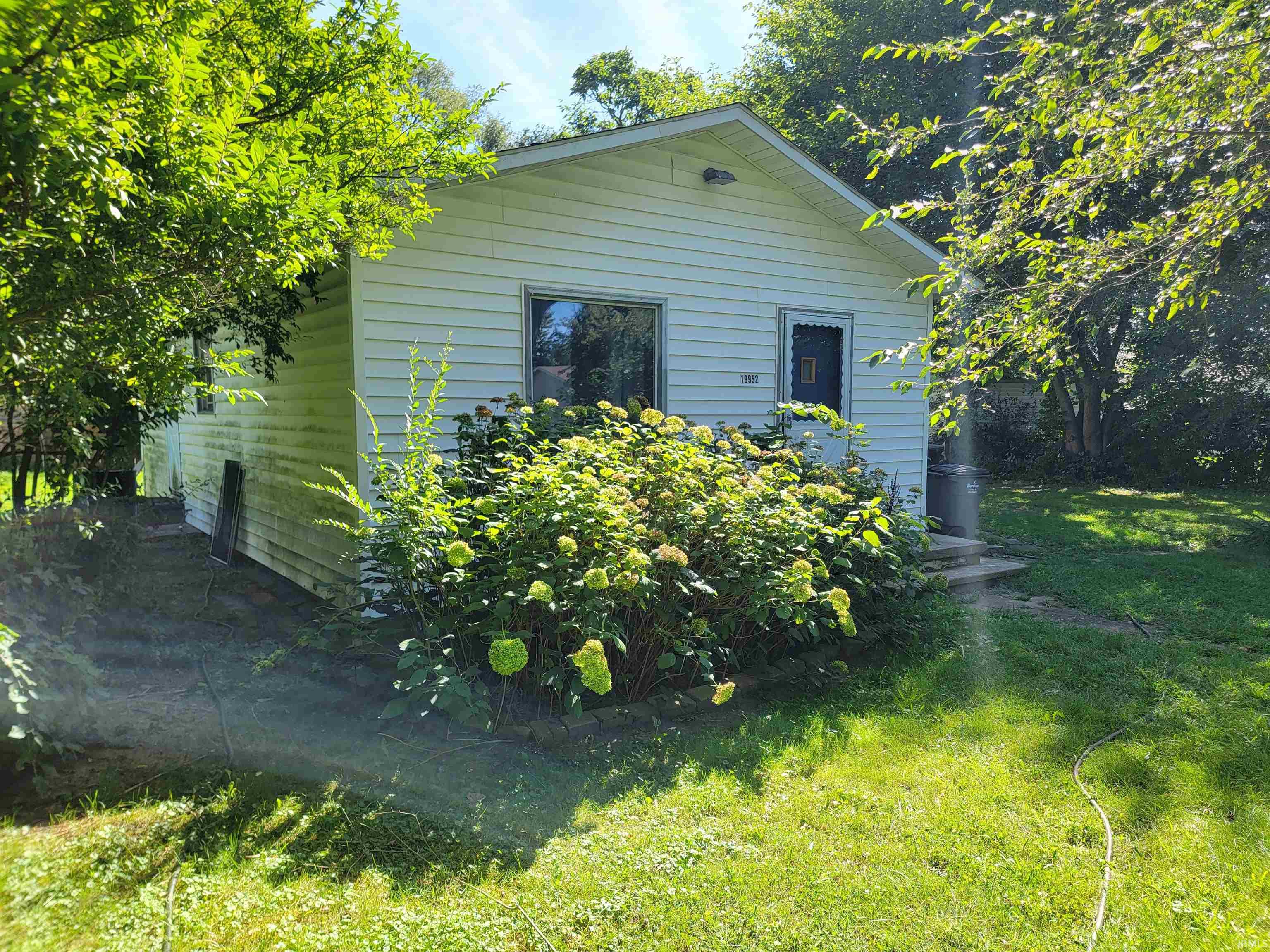 19952 Jane Street South Bend IN 46637