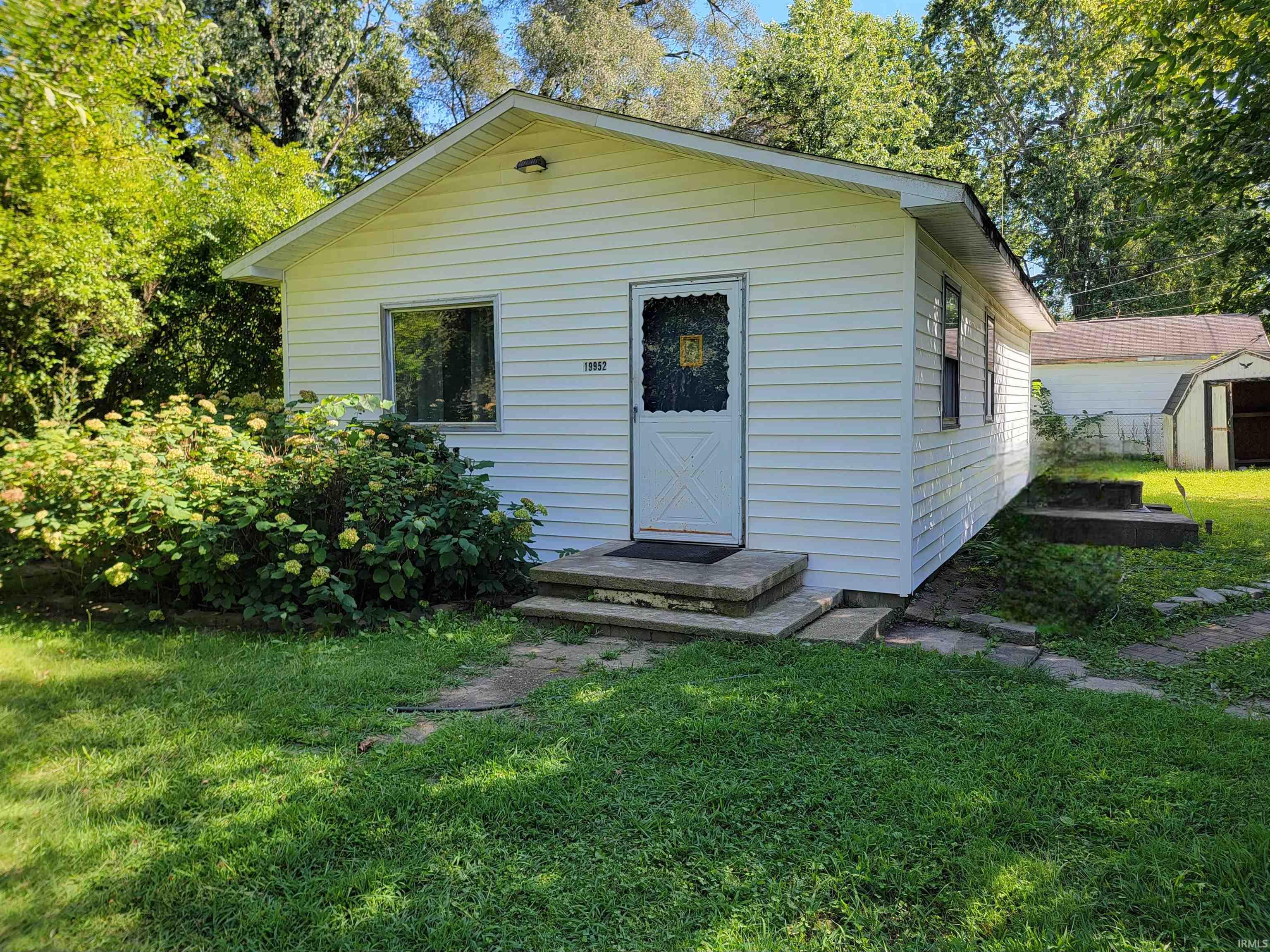 19952 Jane Street South Bend IN 46637