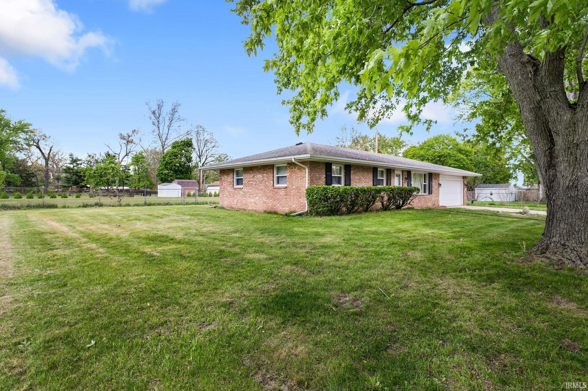 10181 Elsie Street Osceola IN 46561