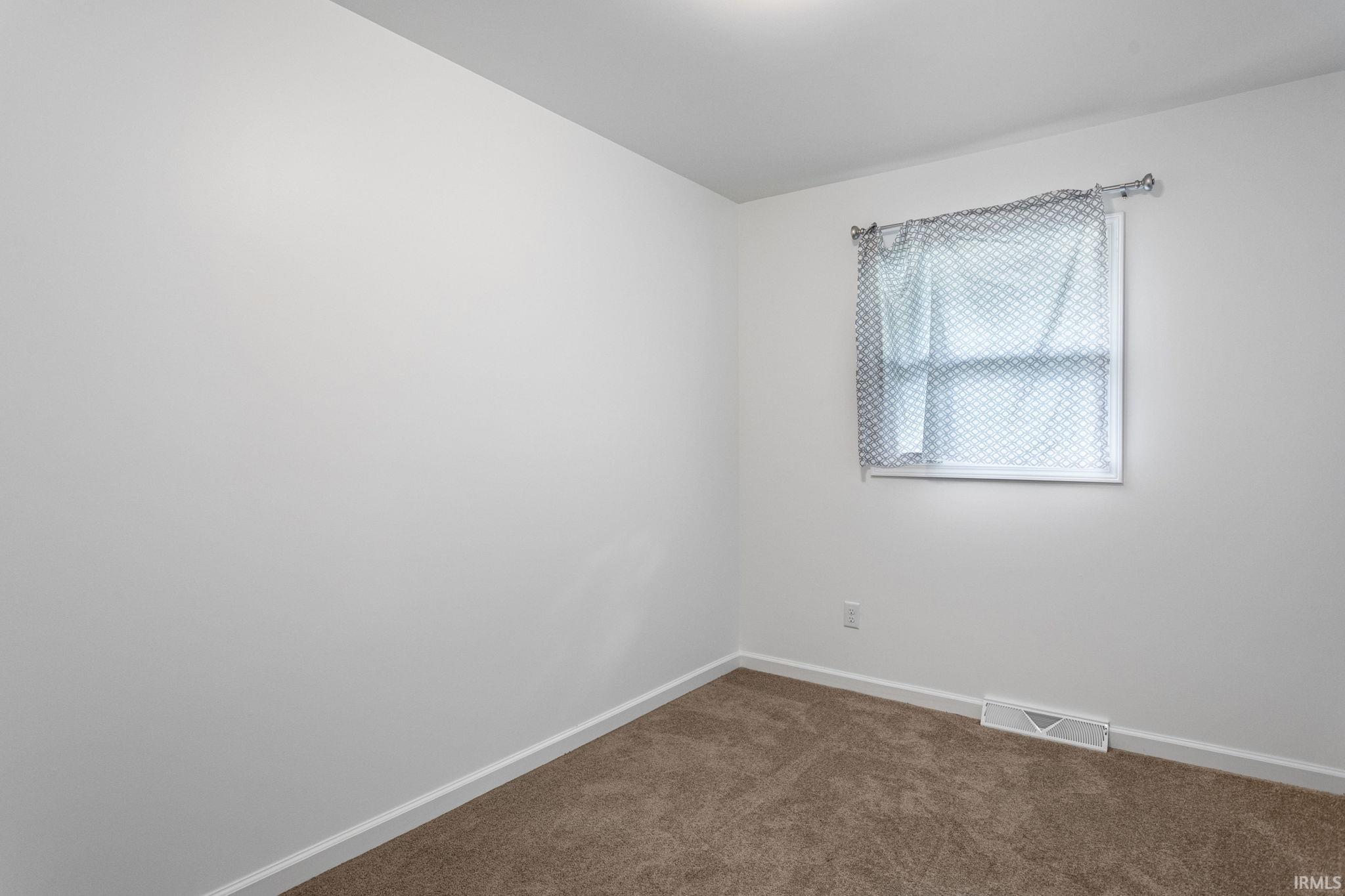10181 Elsie Street Osceola IN 46561