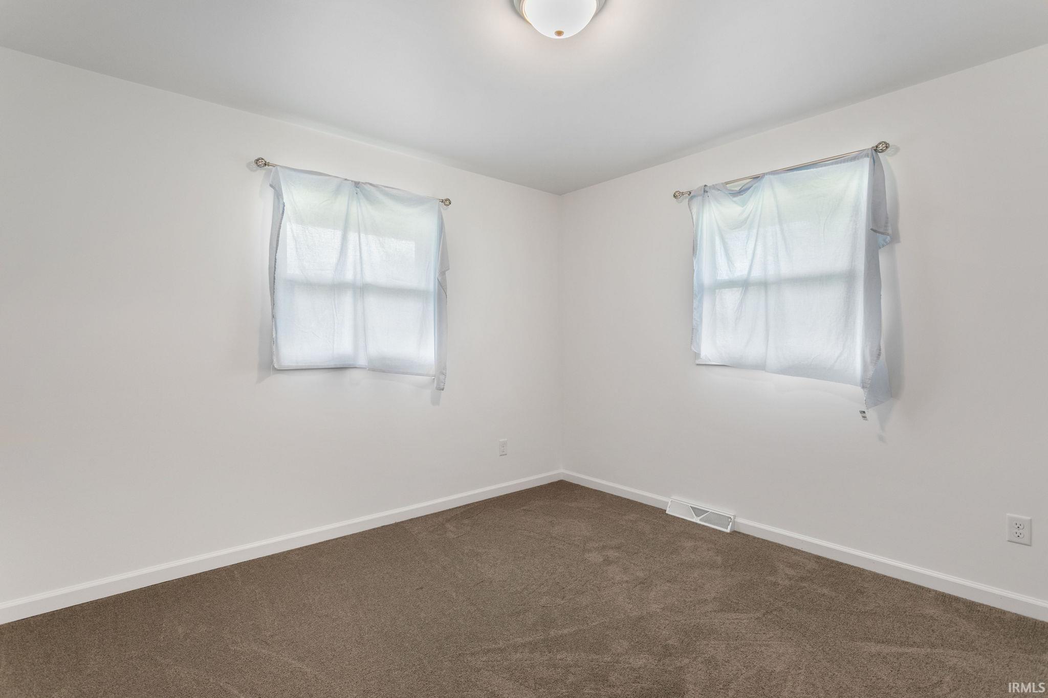 10181 Elsie Street Osceola IN 46561