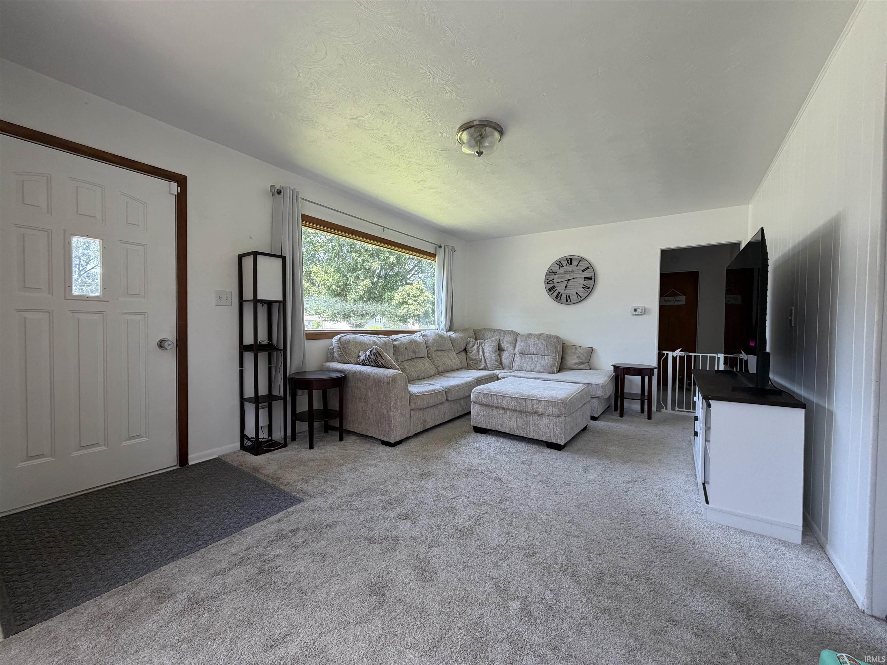 2322 Rockne Drive South Bend IN 46615