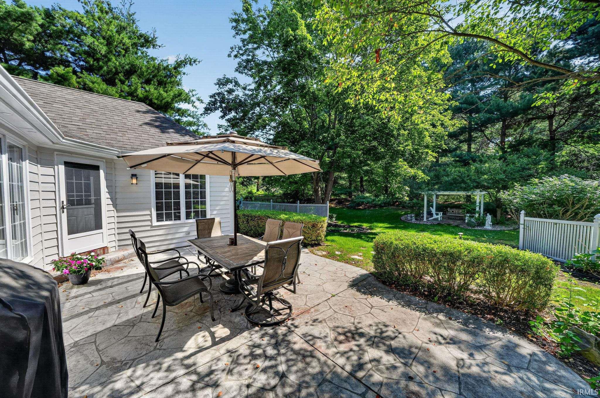 52592 Willow Bend Drive Granger IN 46530