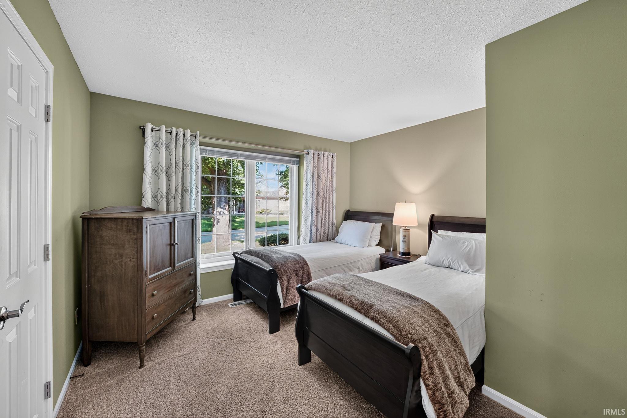 52592 Willow Bend Drive Granger IN 46530