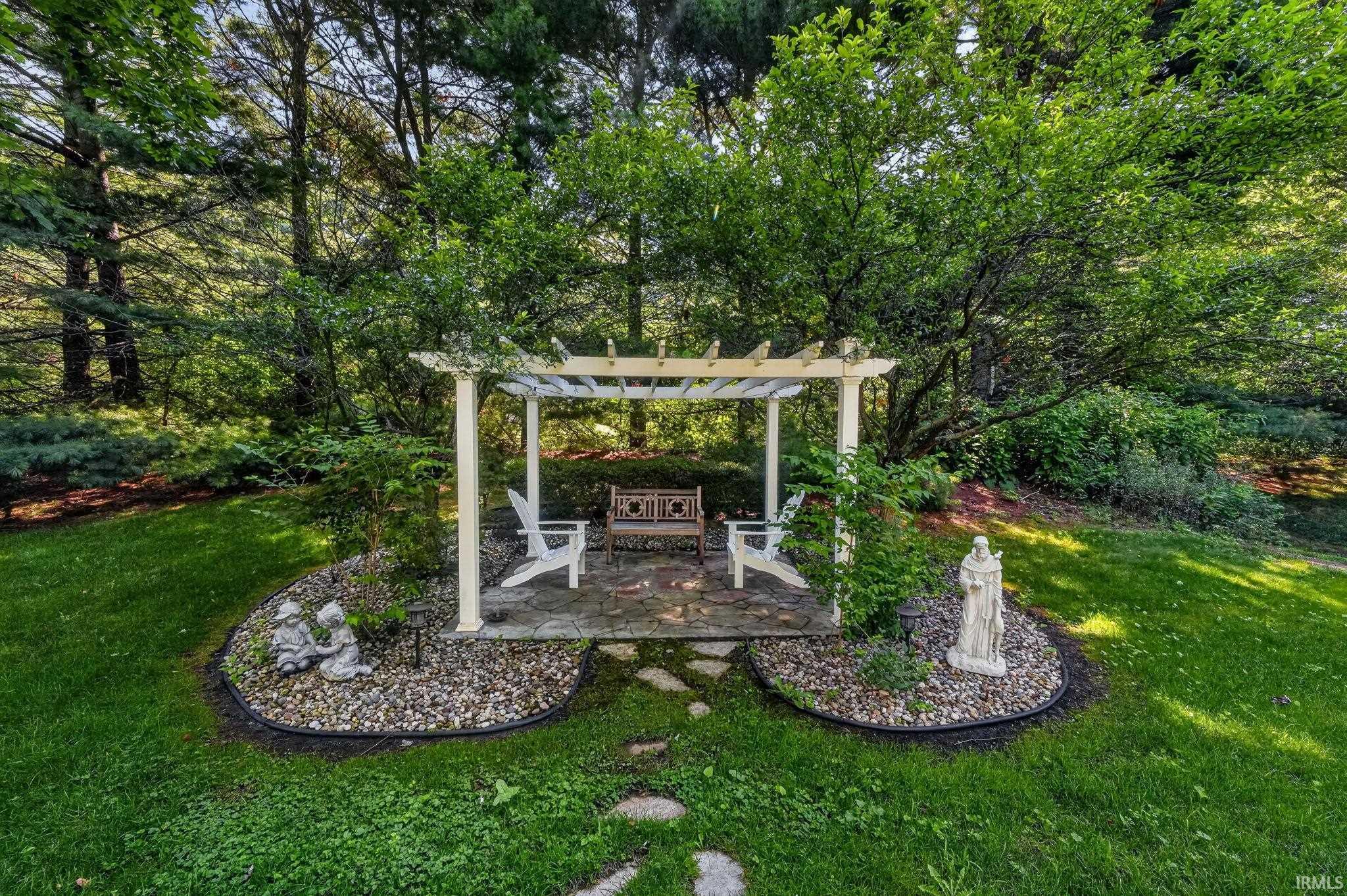 52592 Willow Bend Drive Granger IN 46530