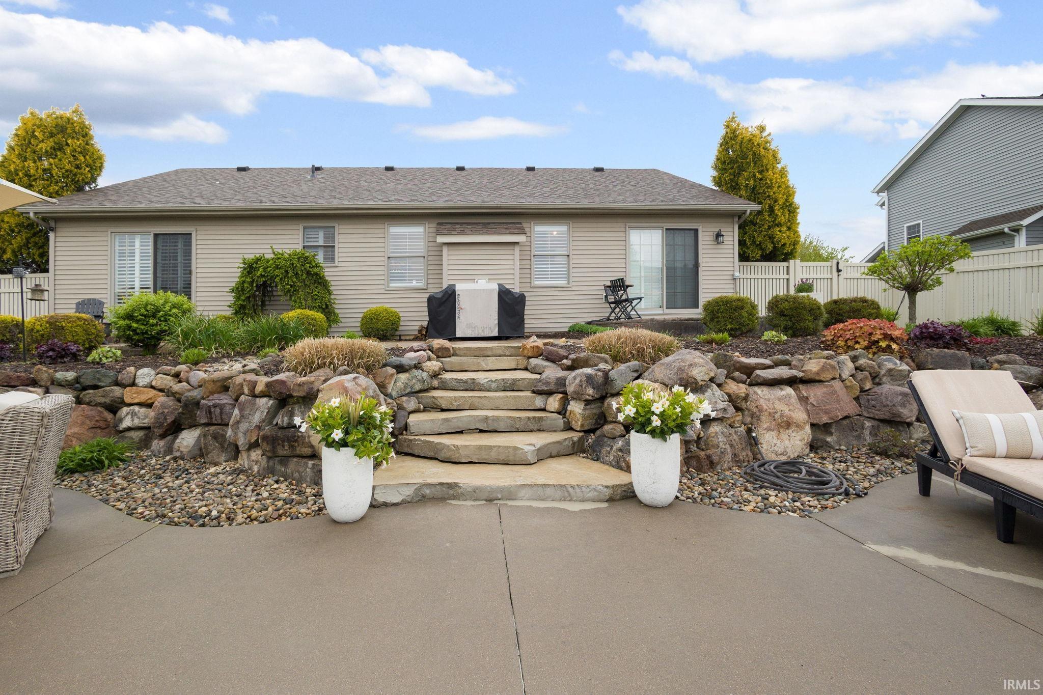 714 Dice Court South Bend IN 46614