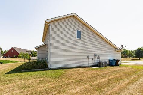 306 Rathert Court Auburn IN 46706