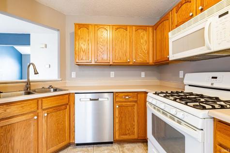 306 Rathert Court Auburn IN 46706