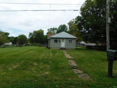 1436 E 22nd Street Muncie IN 47302