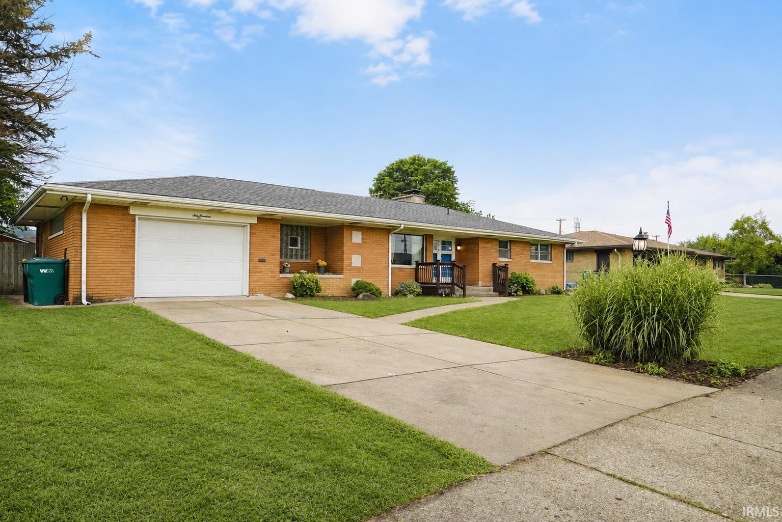 619 W 13th Street Mishawaka IN 46544