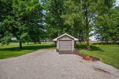 5666 W County Rd 950 N Rossville IN 46065