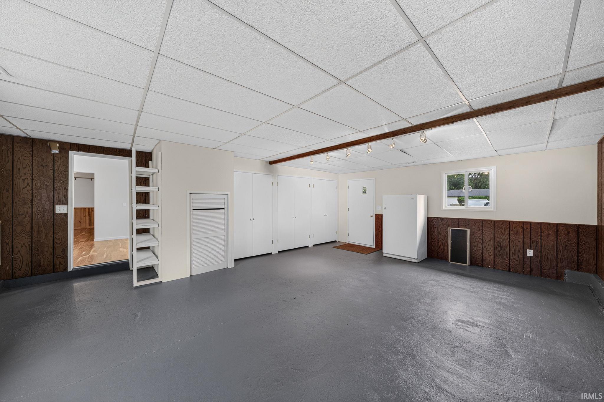 1962 E La Salle Avenue Mishawaka IN 46545