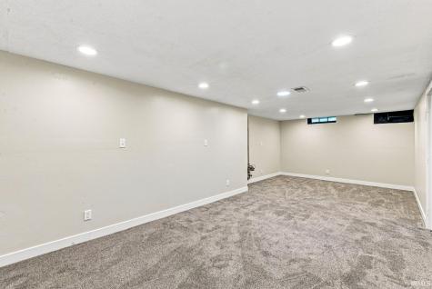 1216 Longfellow Avenue South Bend IN 46615