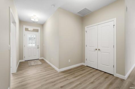 14138 Hughies Cove Fort Wayne IN 46845