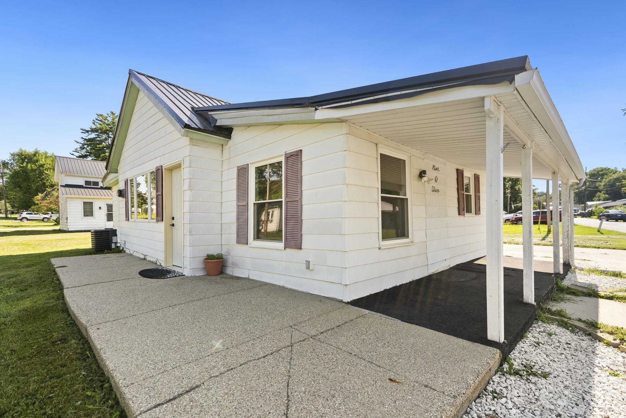 902 N 7th Street Goshen IN 46528