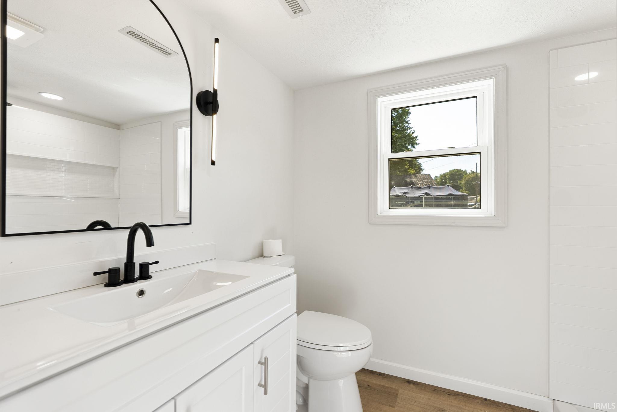 902 N 7th Street Goshen IN 46528