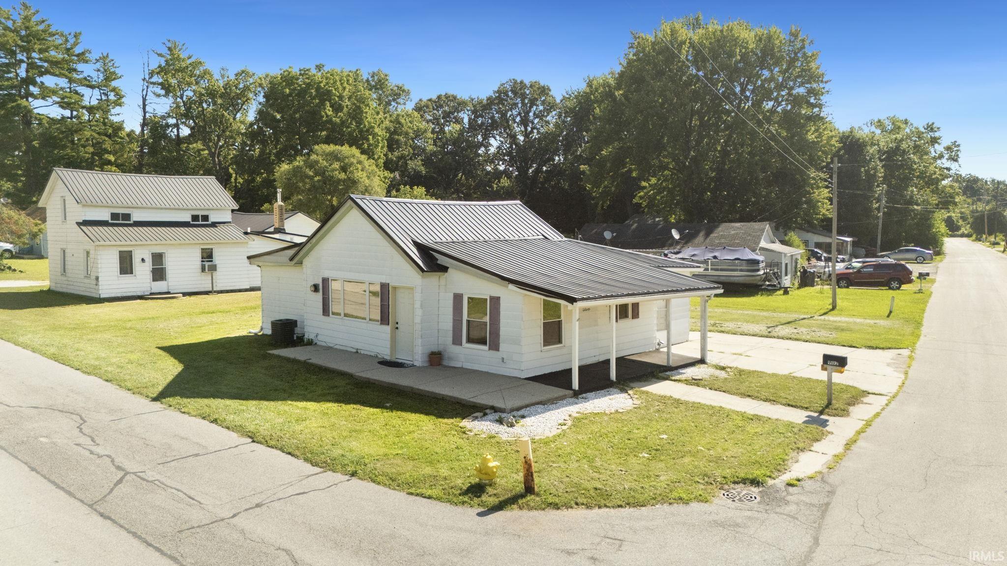 902 N 7th Street Goshen IN 46528