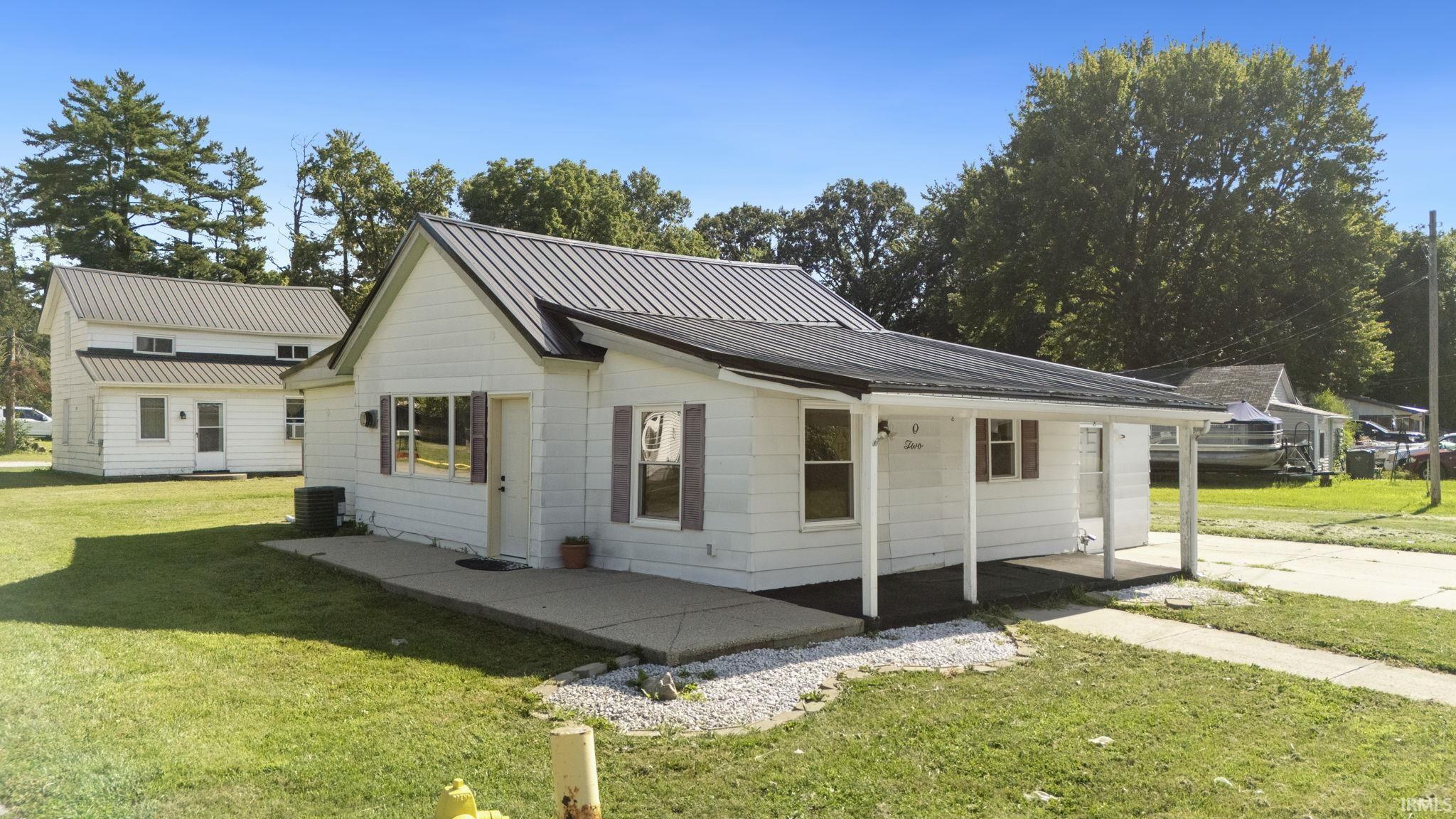 902 N 7th Street Goshen IN 46528