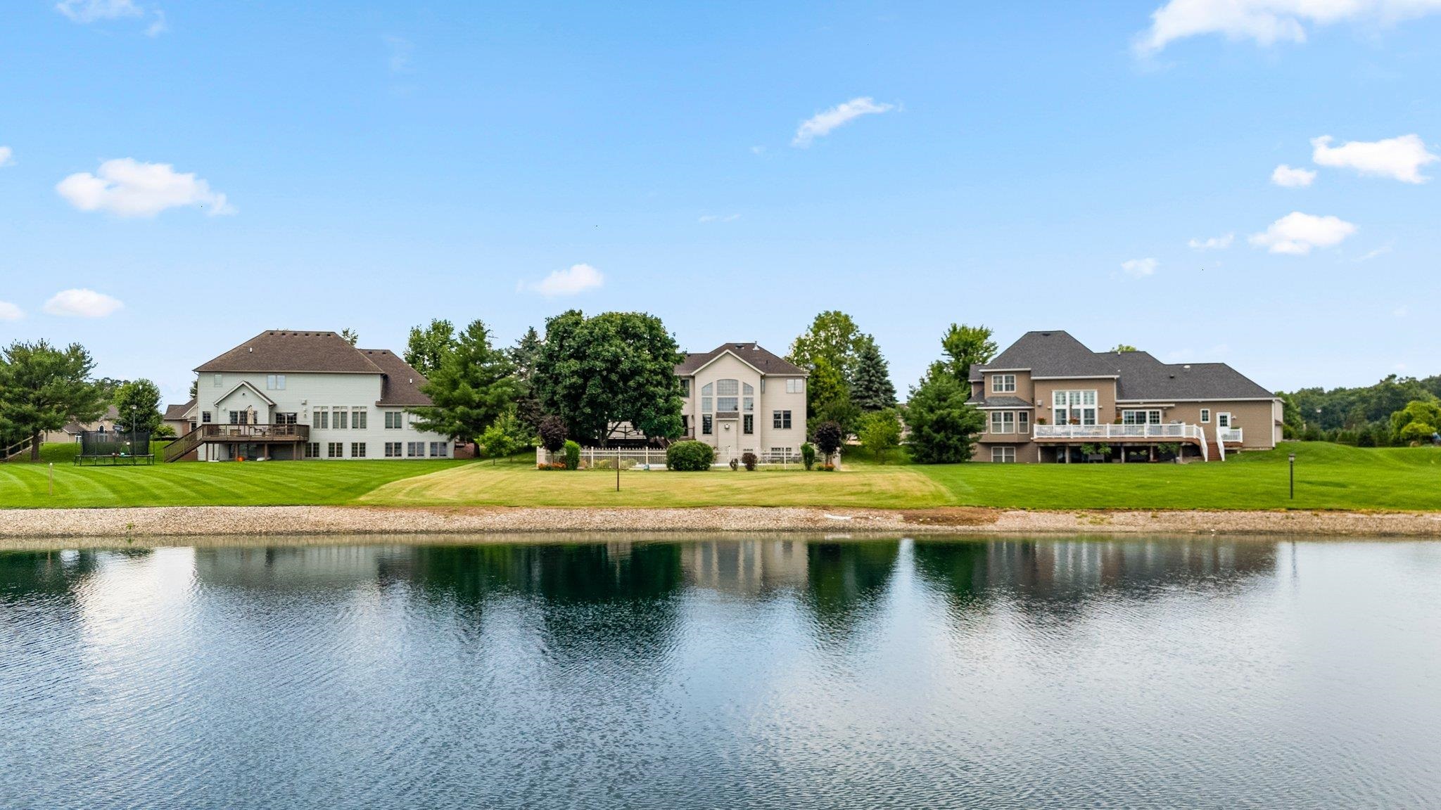 10080 Pemburry Drive Granger IN 46530
