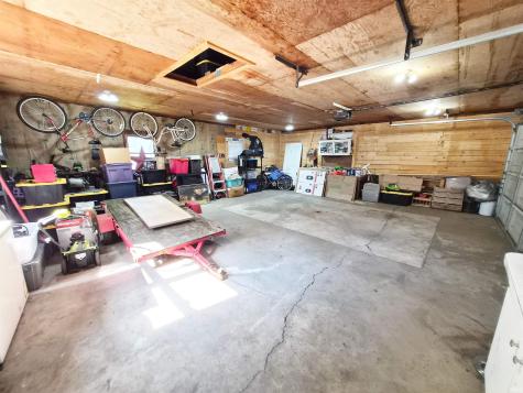 1608 Hickory Place Goshen IN 46526