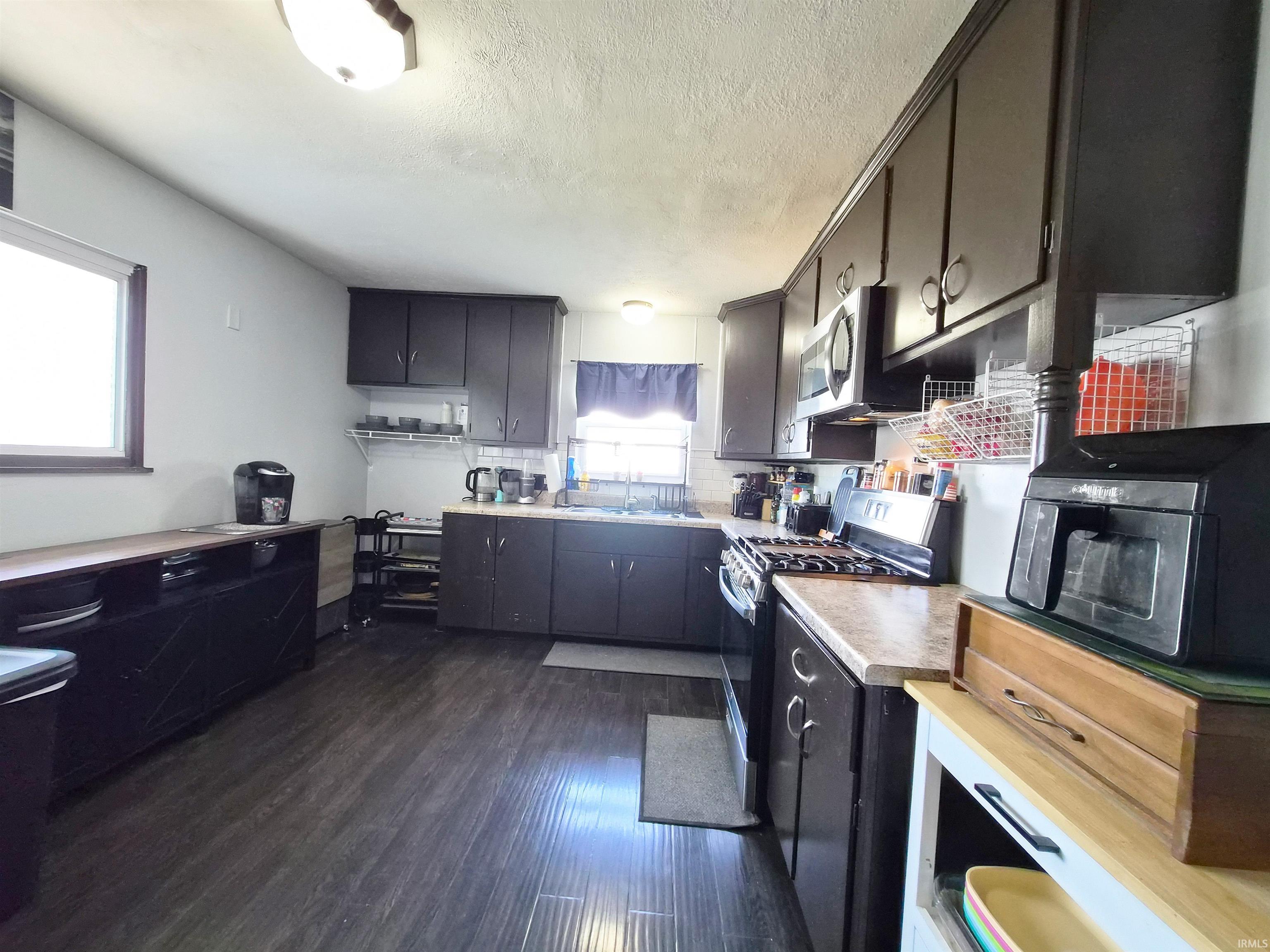 1608 Hickory Place Goshen IN 46526