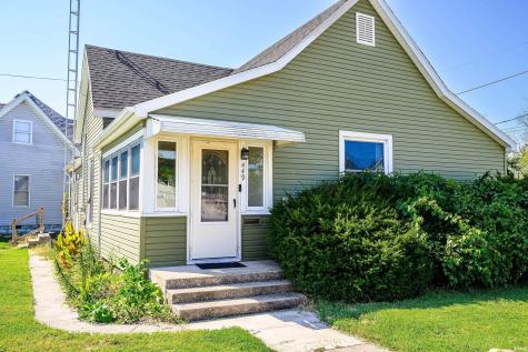 449 N 7th St Common Mitchell IN 47446