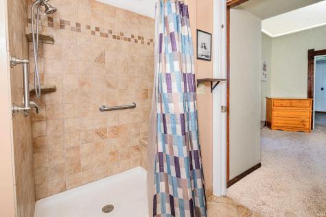 449 N 7th St Common Mitchell IN 47446